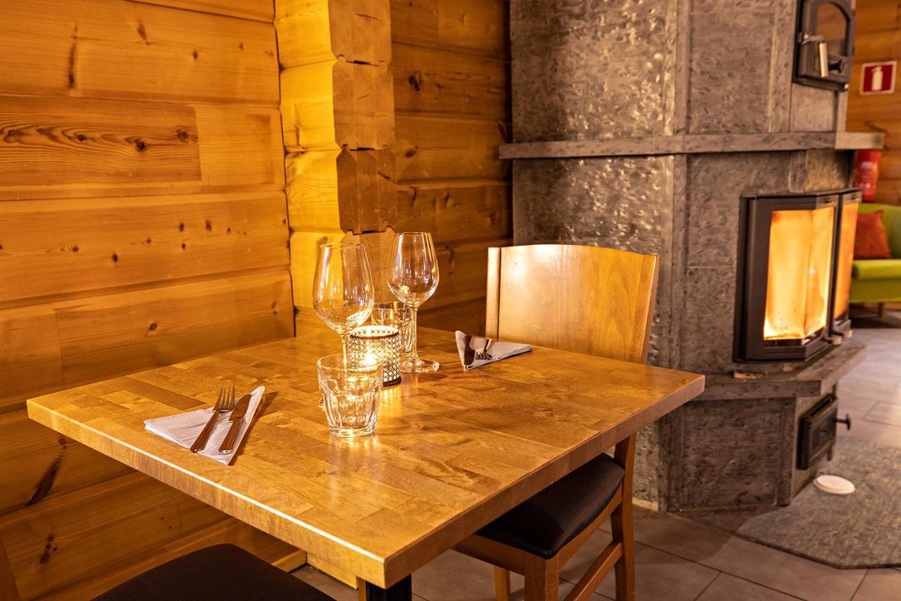Arctic River Resort Ivalo Exterior foto